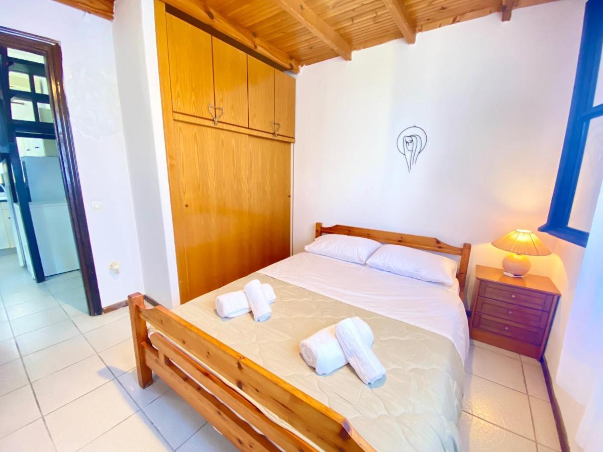 Meltemi Rock House Villa Kalandra Exterior photo